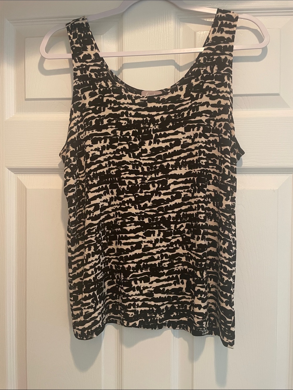 Chico's Black and Cream Abstract Print Tank
